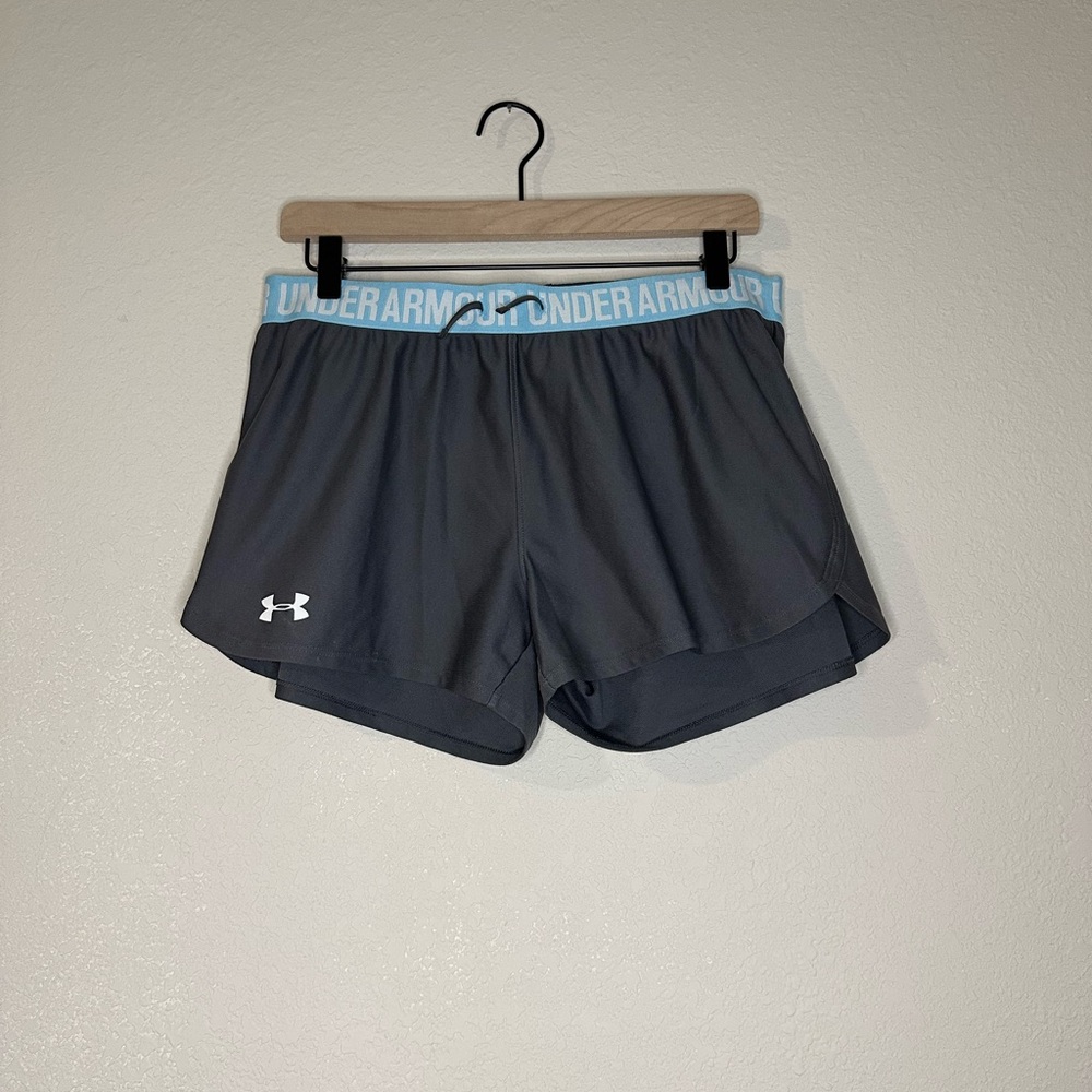 💫Under Armour Grey & Light Blue Band Shorts Size Medium